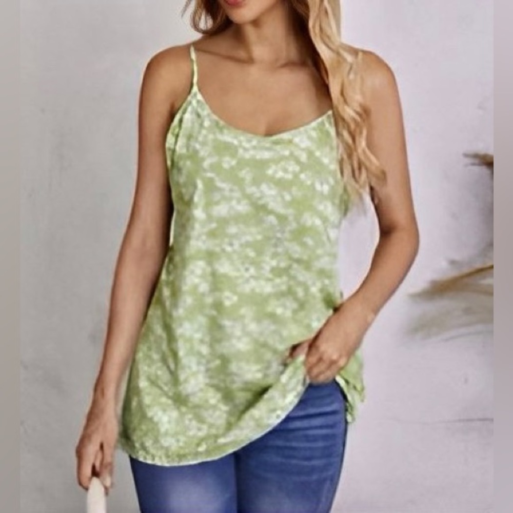 NWOT Floral Print Cami Top